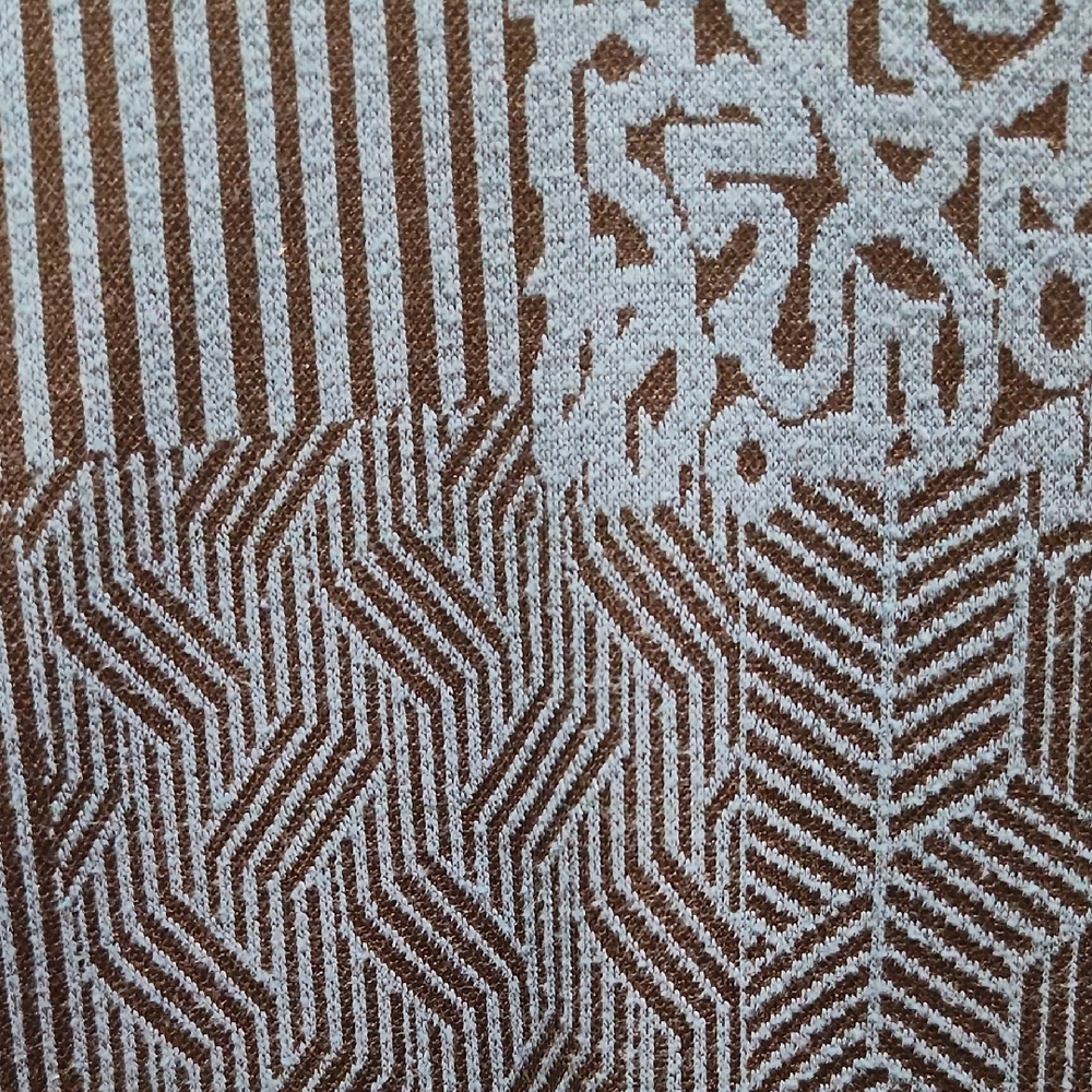 LuLaRoe Navy Patterned Short Sleeve Tee - Picture 3 of 5